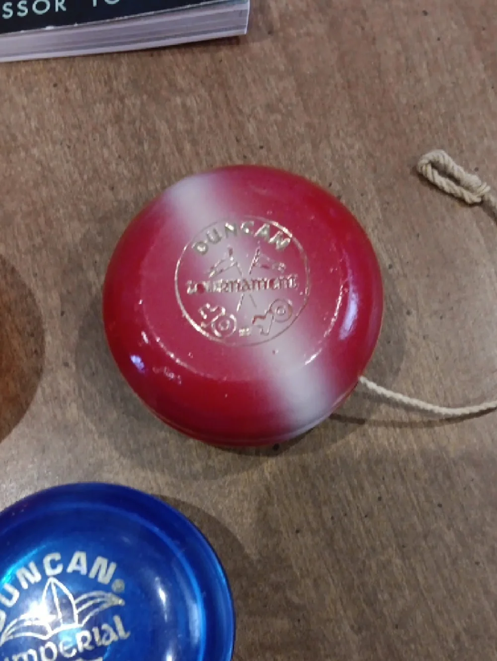 Duncan Yo-Yo Set with Instruction Booklet - Orange, Red, Blue